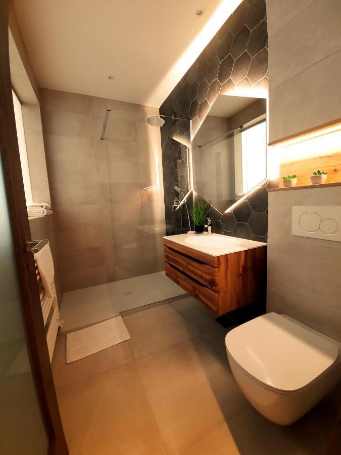 Petkovsek Rooms And Apartments Ljubljana Eksteriør bilde