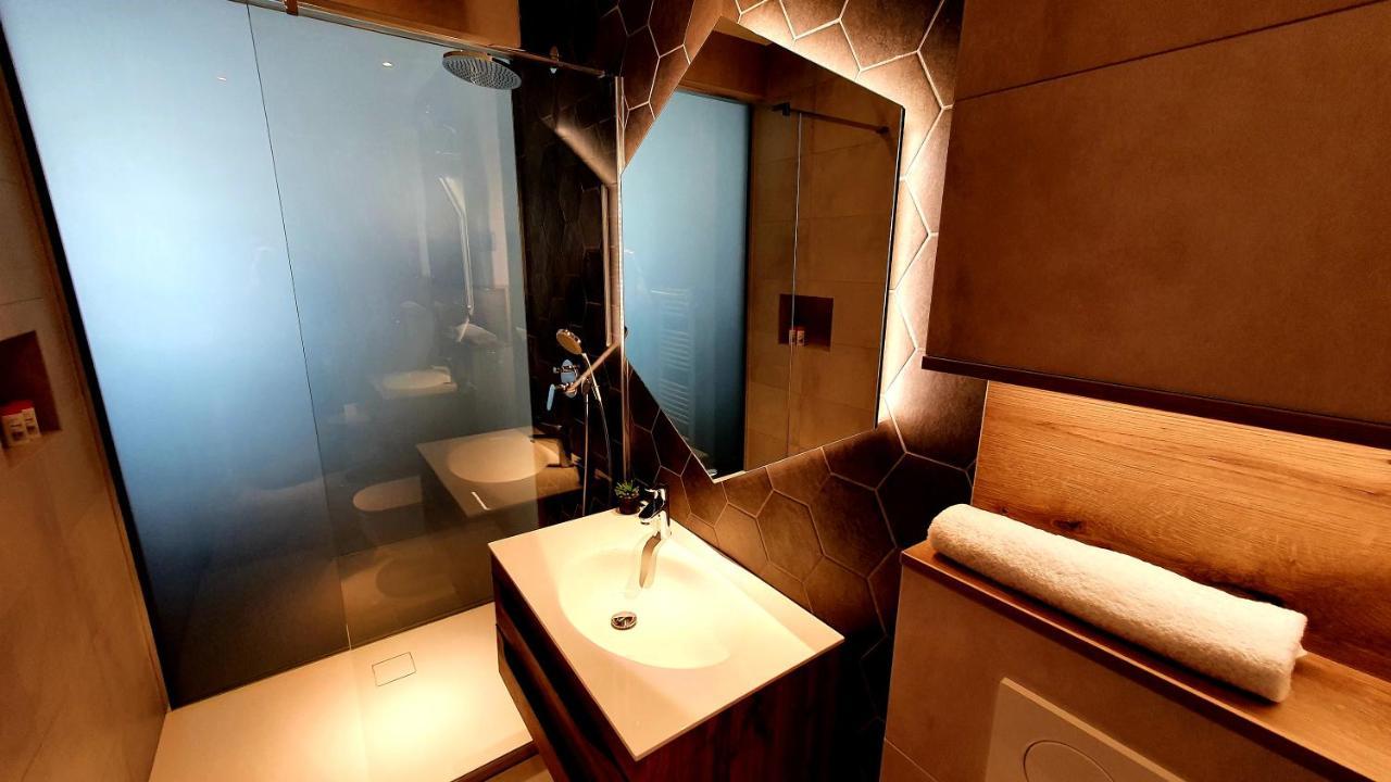 Petkovsek Rooms And Apartments Ljubljana Eksteriør bilde