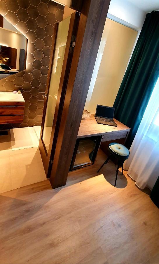 Petkovsek Rooms And Apartments Ljubljana Eksteriør bilde
